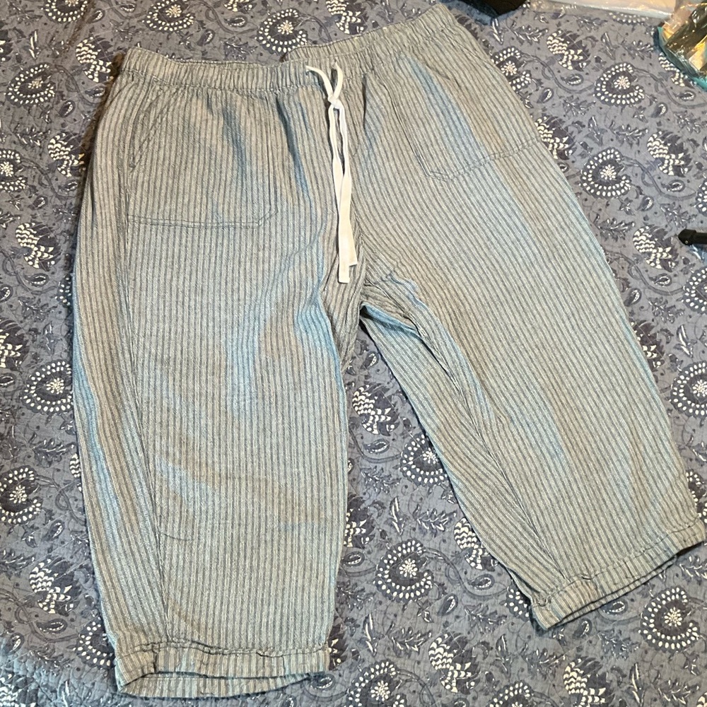 Lane Bryant Capri